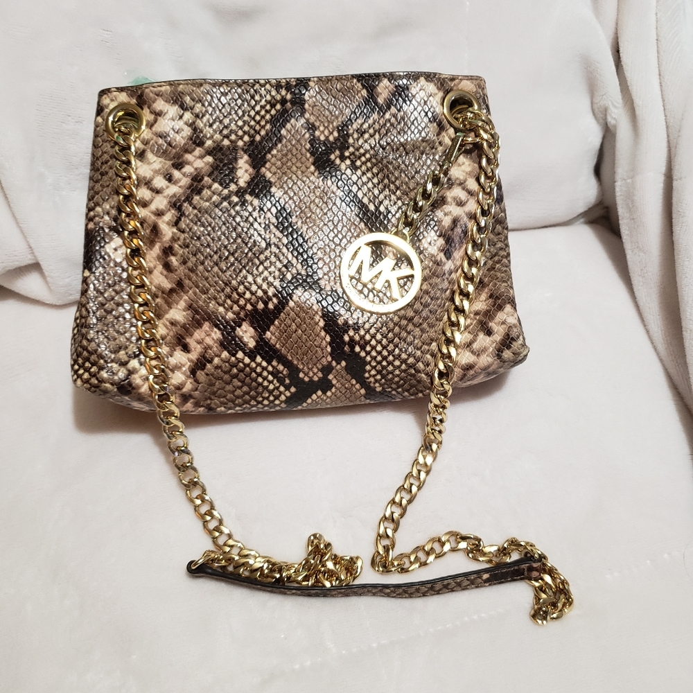 Like New Authentic Michael Kors Python Leather/Ch… - image 5